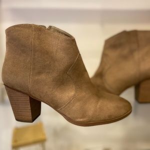 women's boots us 7 1/2